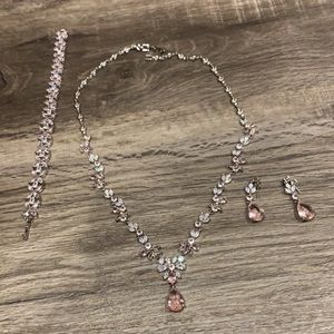 3pc rose gold/light pink jewelry set